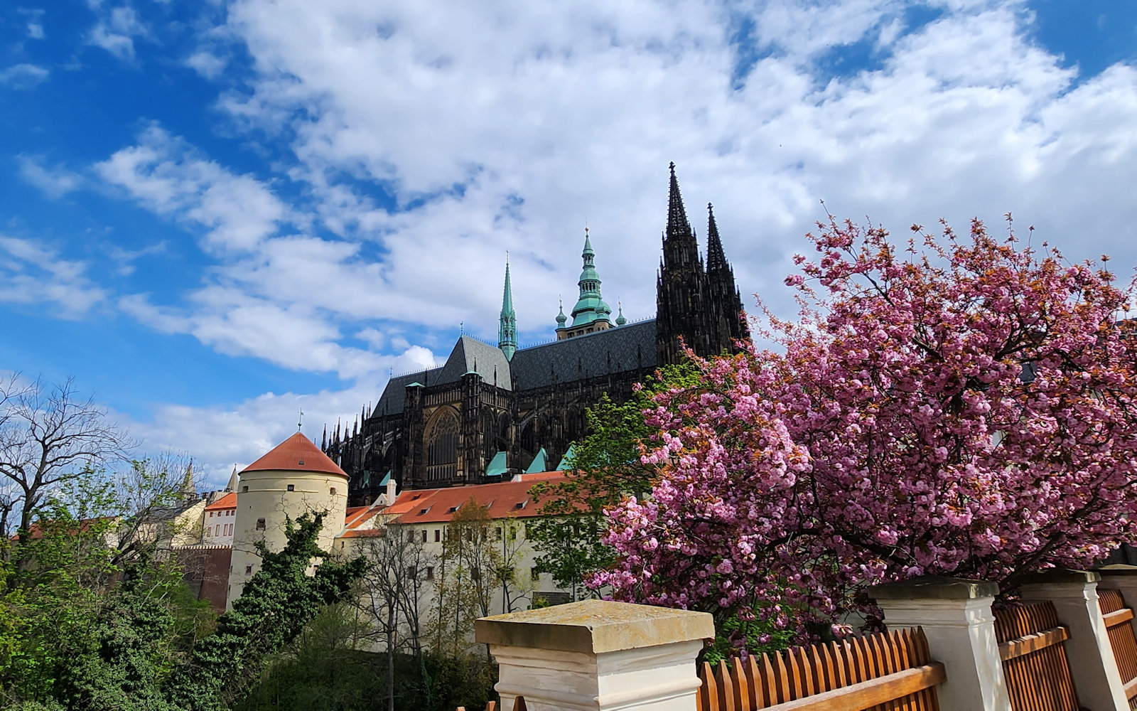 Dějepisná exkurze – Praha umělecká